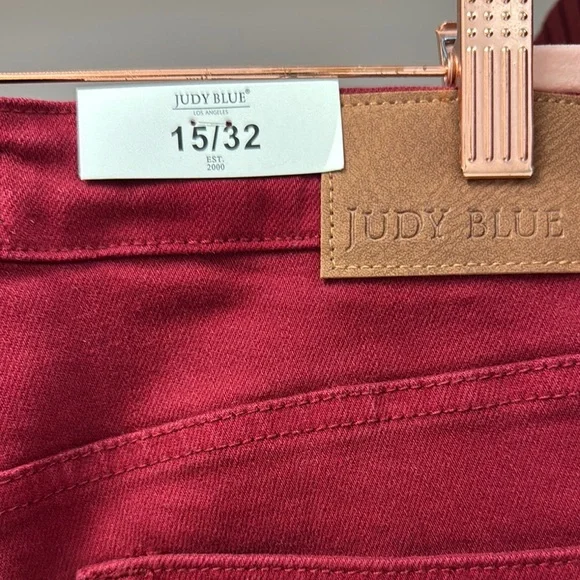 Judy Blue Women's Red Jeans - Picture 7 of 7
